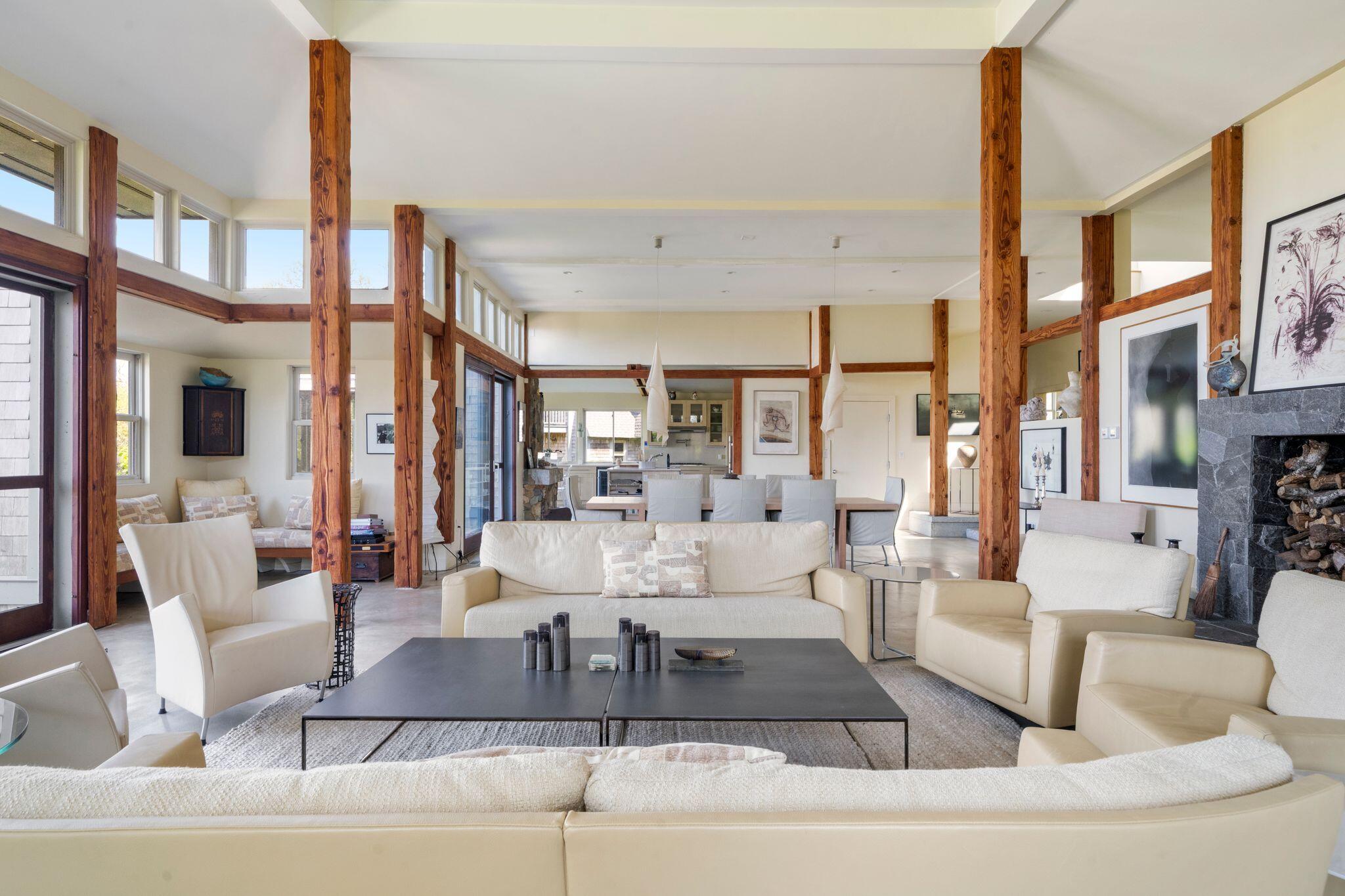 19 Locust Lane Aquinnah MA 02535