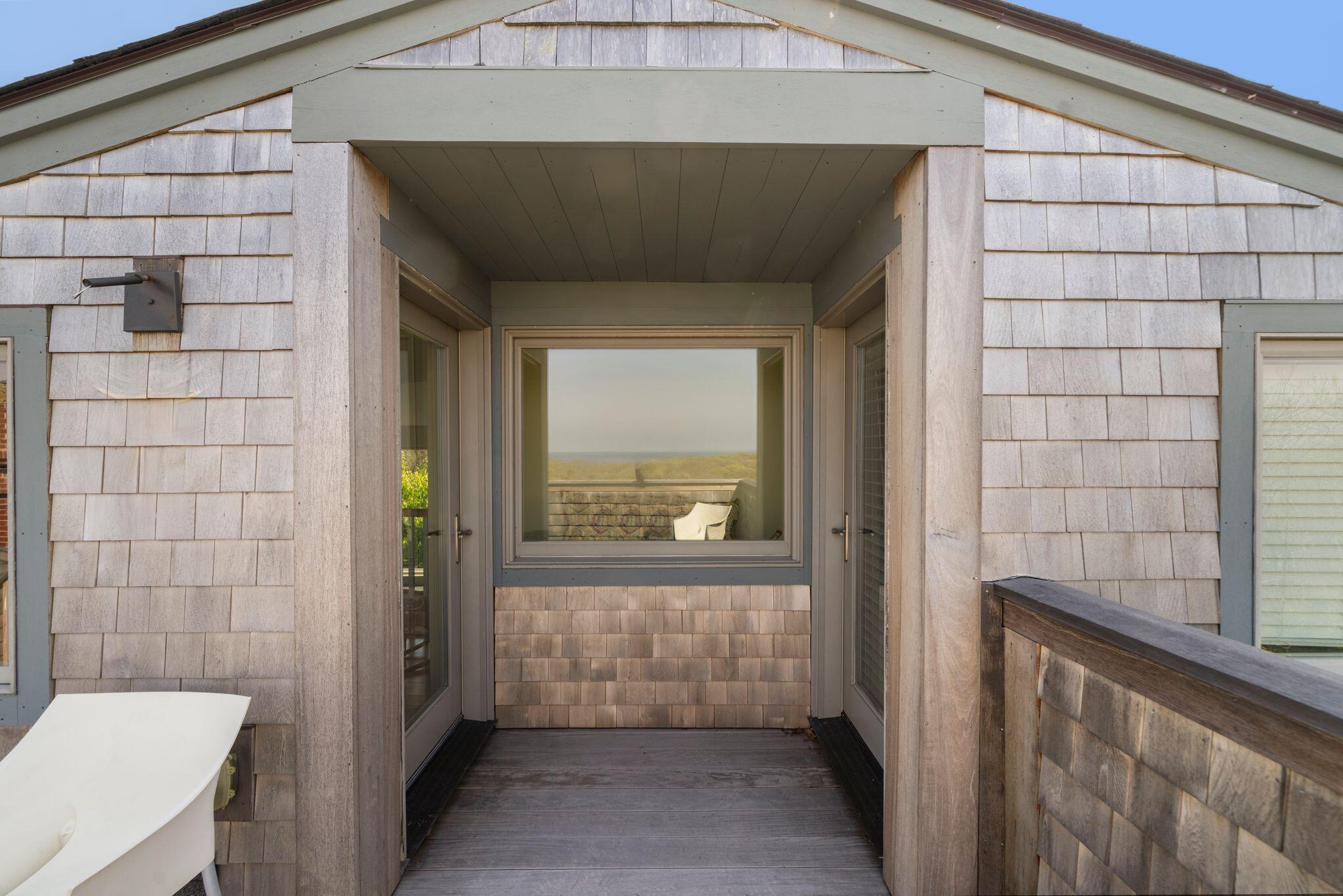 19 Locust Lane Aquinnah MA 02535