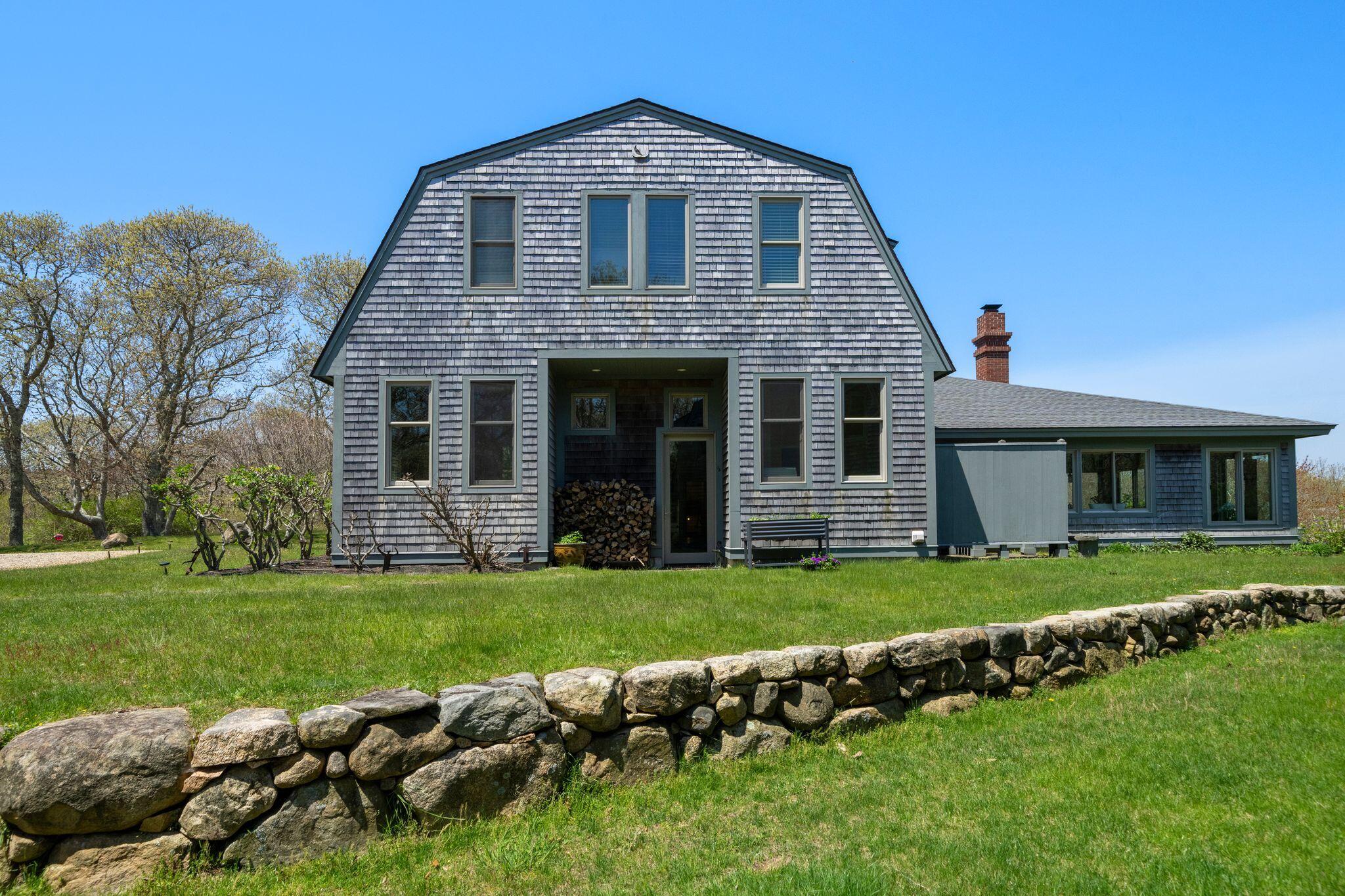 19 Locust Lane Aquinnah MA 02535
