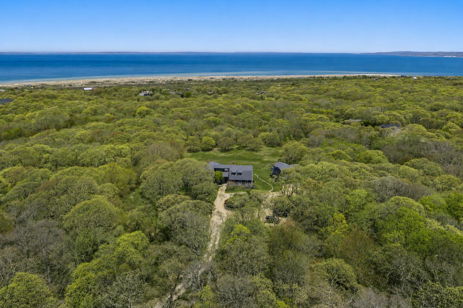 19 Locust Lane Aquinnah MA 02535