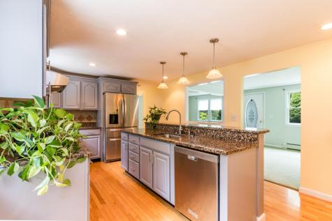 65 Bosun's Way Barnstable MA 02648