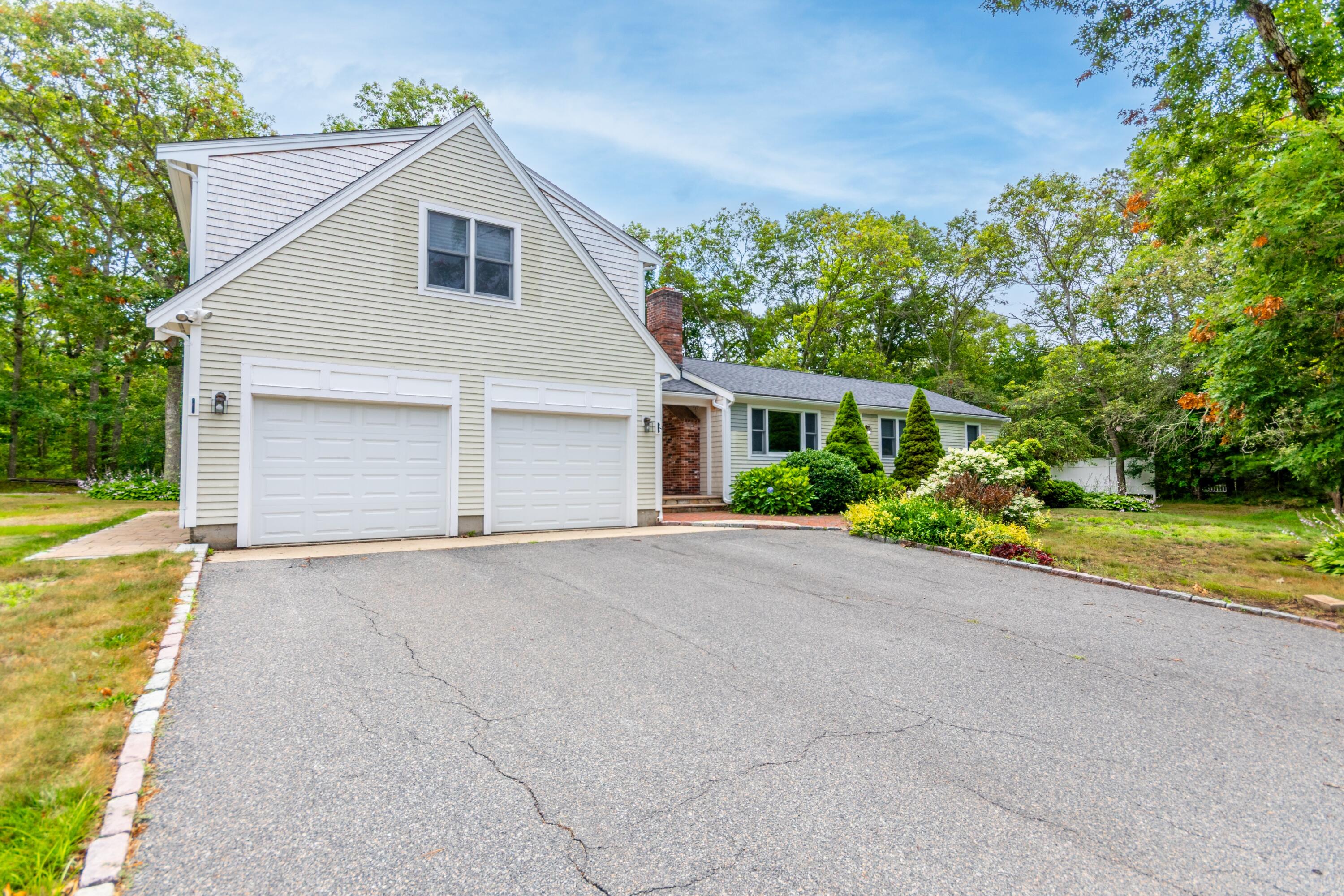 65 Bosun's Way Barnstable MA 02648