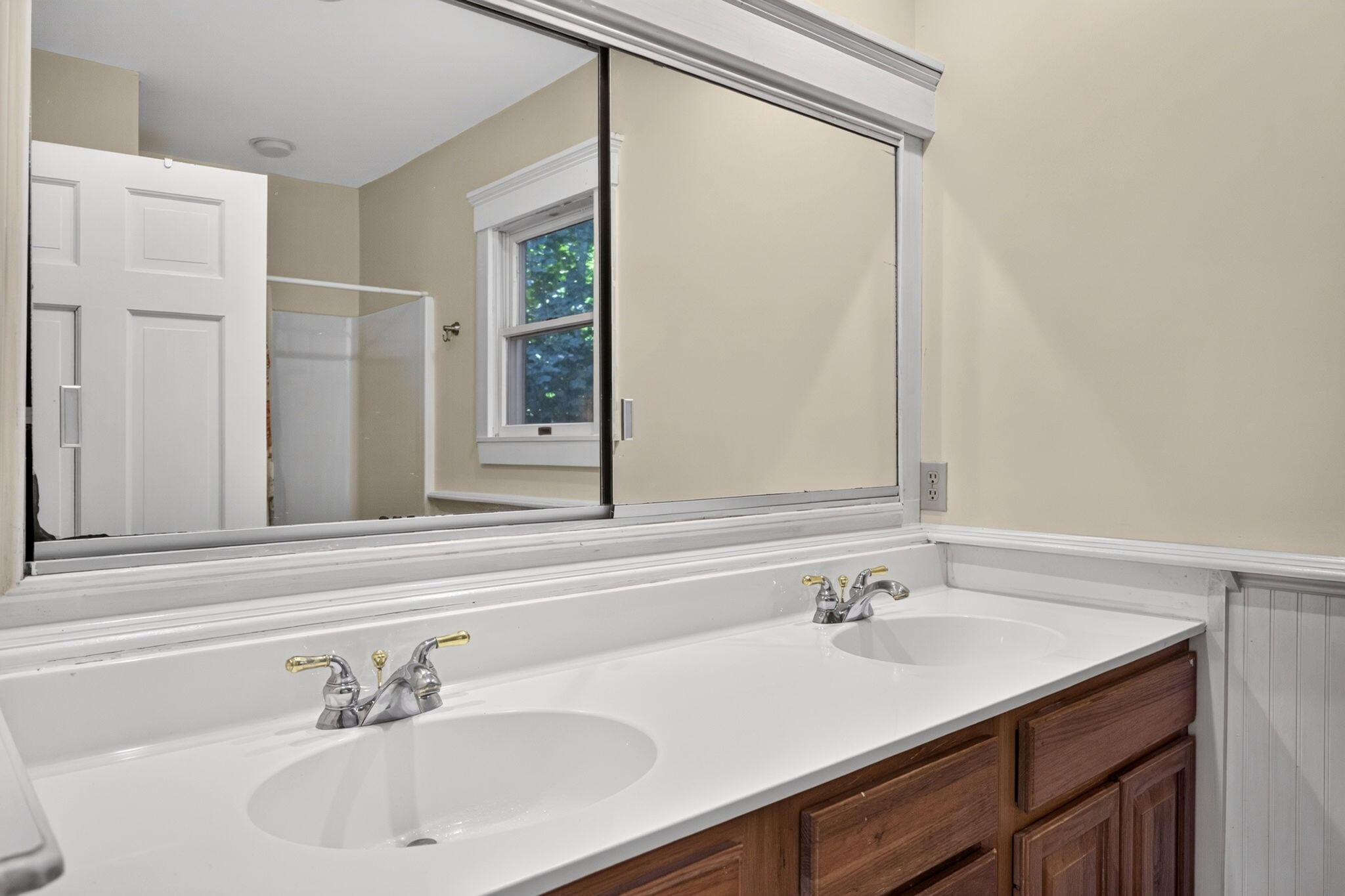 658 Main Street Harwich MA 02645