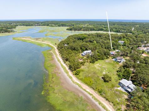 95 Barker Street Wellfleet MA 02667