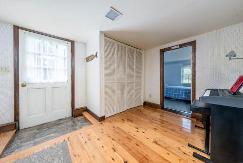 95 Barker Street Wellfleet MA 02667