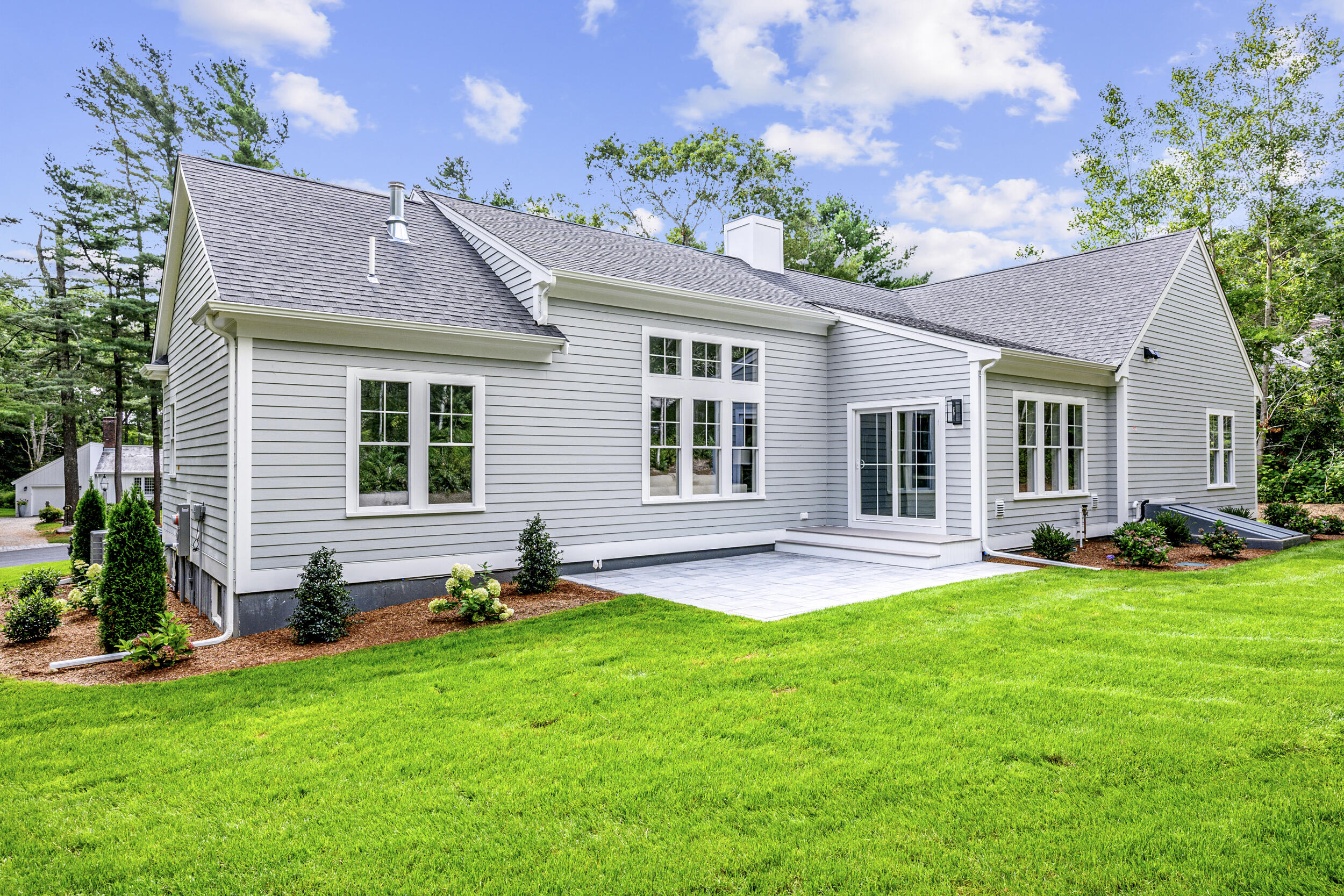 28 Country Farm Road Forestdale MA 02644