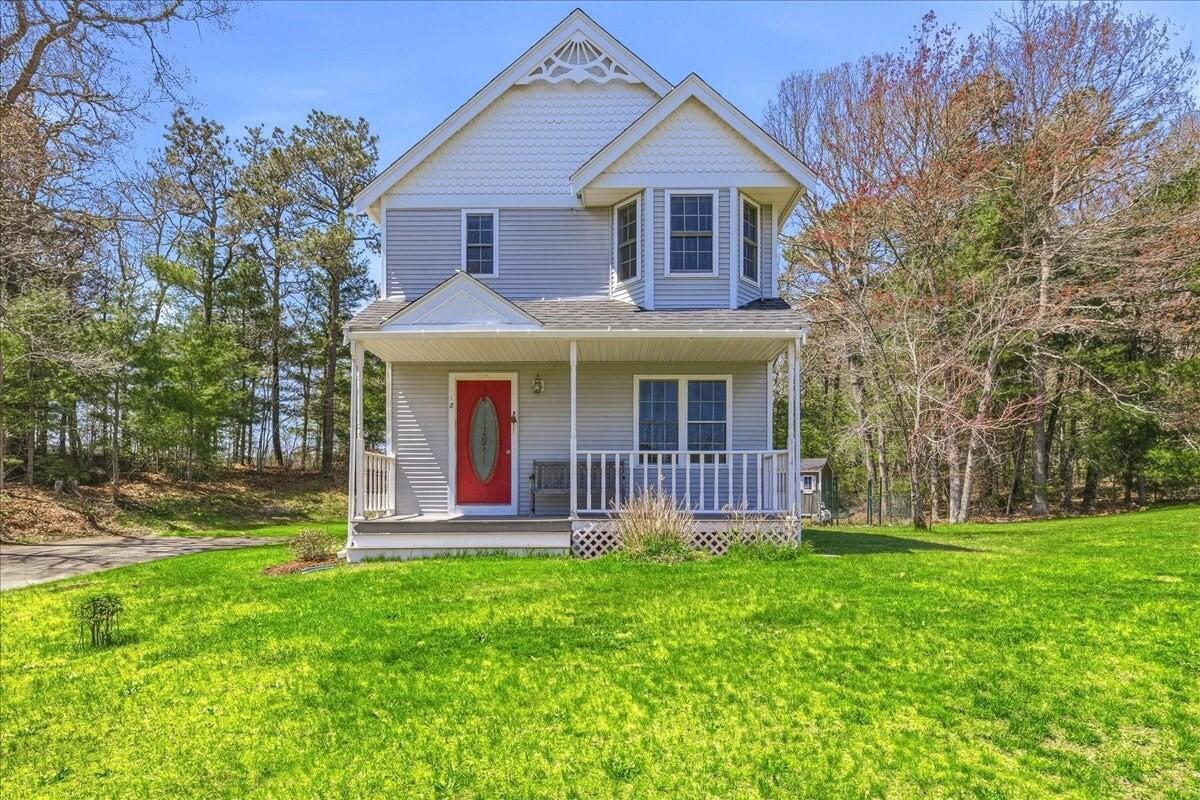 18 White Violet Lane Plymouth MA 02360