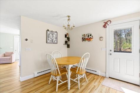 18 White Violet Lane Plymouth MA 02360