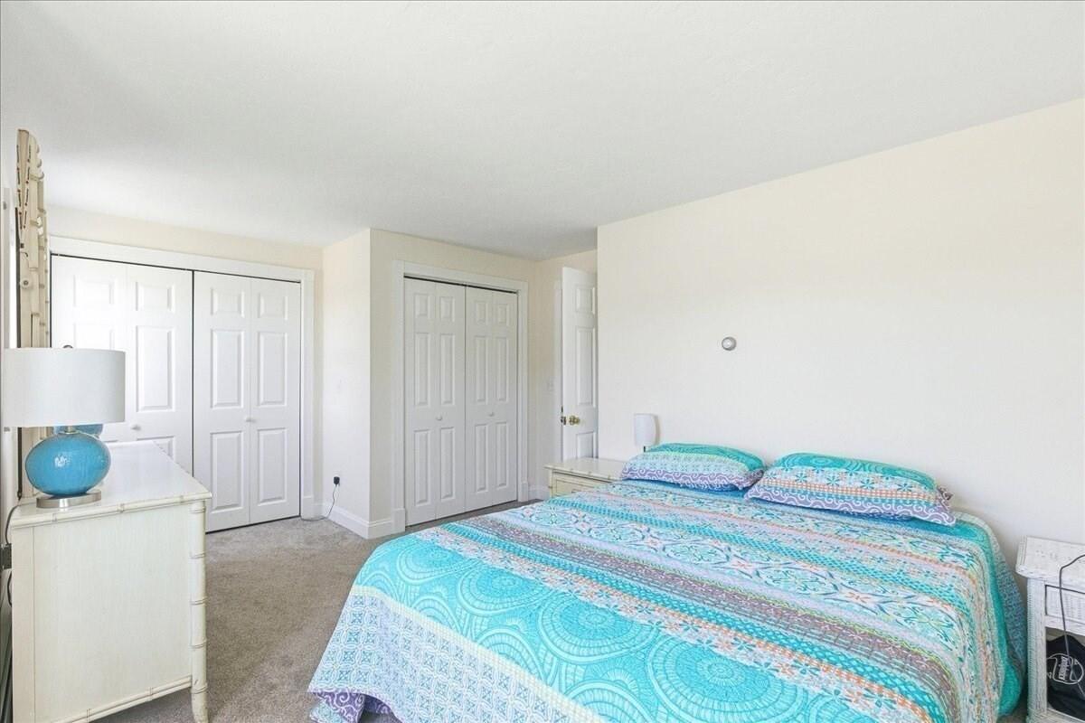 18 White Violet Lane Plymouth MA 02360