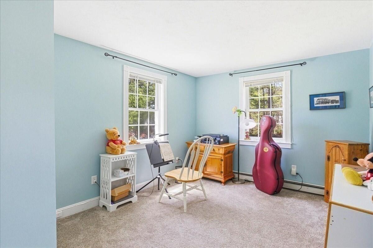 18 White Violet Lane Plymouth MA 02360