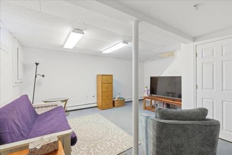 18 White Violet Lane Plymouth MA 02360