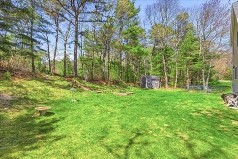 18 White Violet Lane Plymouth MA 02360
