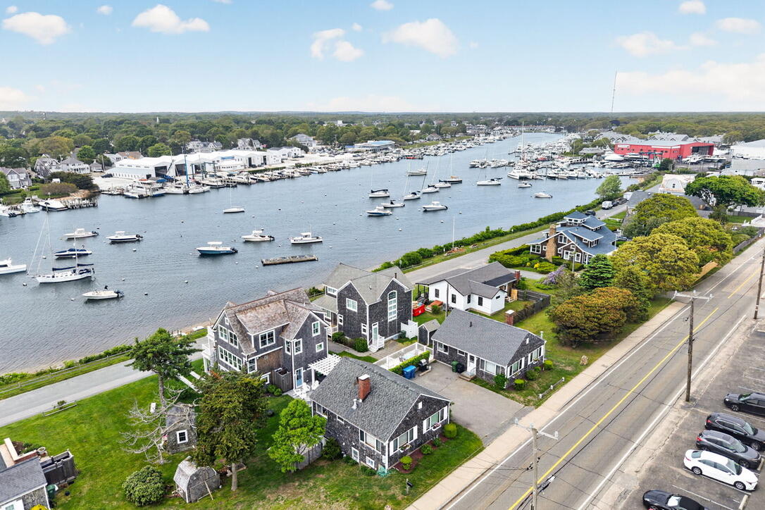 424 & 426 Grand Avenue Falmouth MA 02540