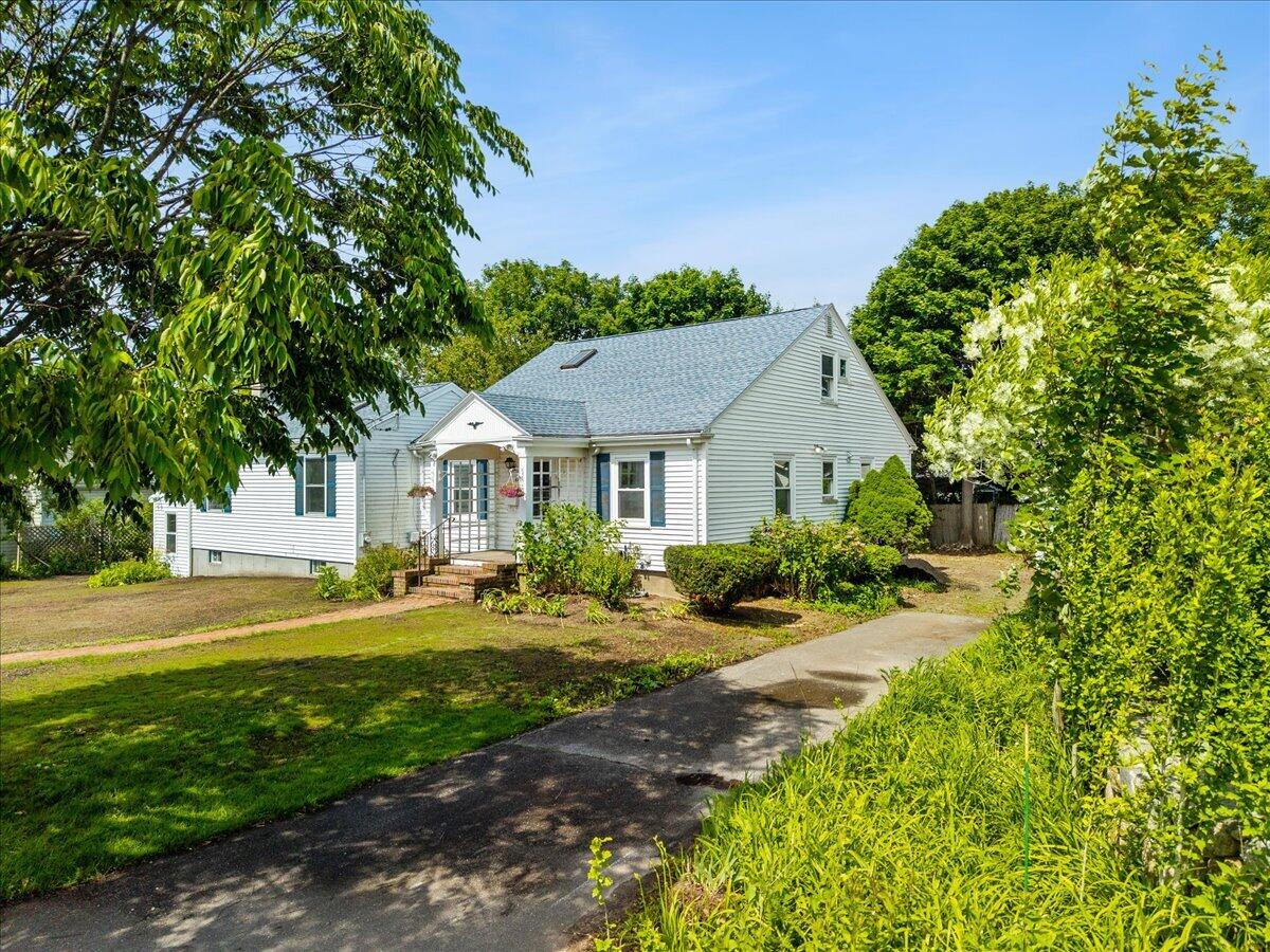 43 Prospect Street Falmouth MA 02540