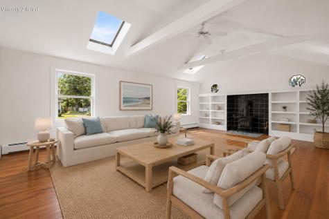 43 Prospect Street Falmouth MA 02540