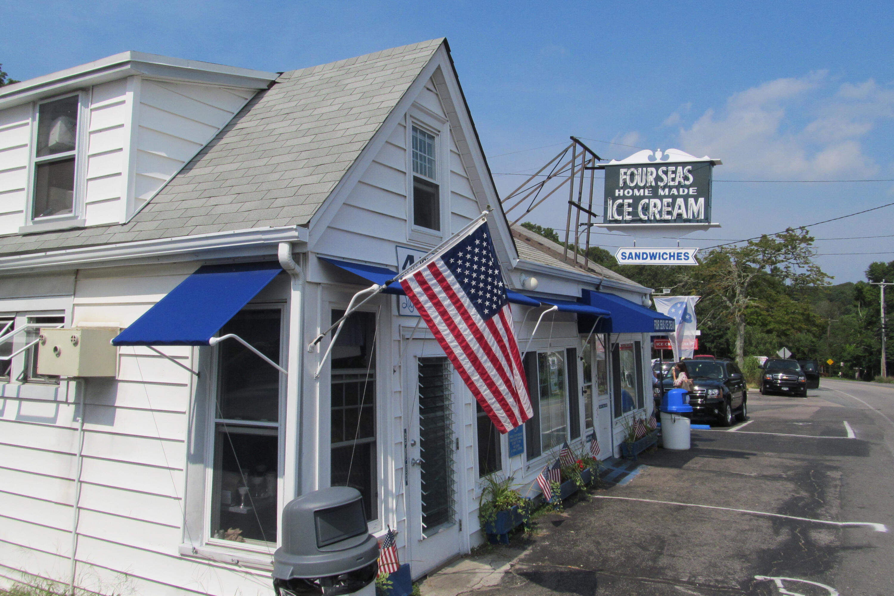 74 Lakeview Drive Barnstable MA 02632