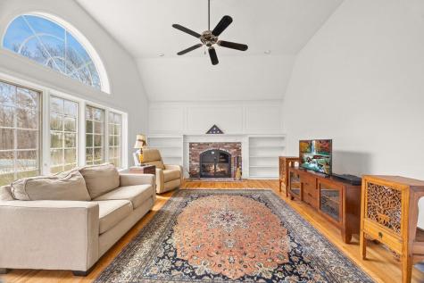 8 Telegraph Hill Road Sandwich MA 02563