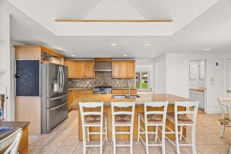 8 Telegraph Hill Road Sandwich MA 02563