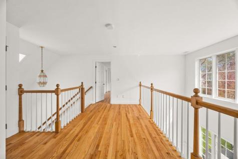 8 Telegraph Hill Road Sandwich MA 02563