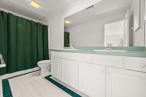 8 Telegraph Hill Road Sandwich MA 02563