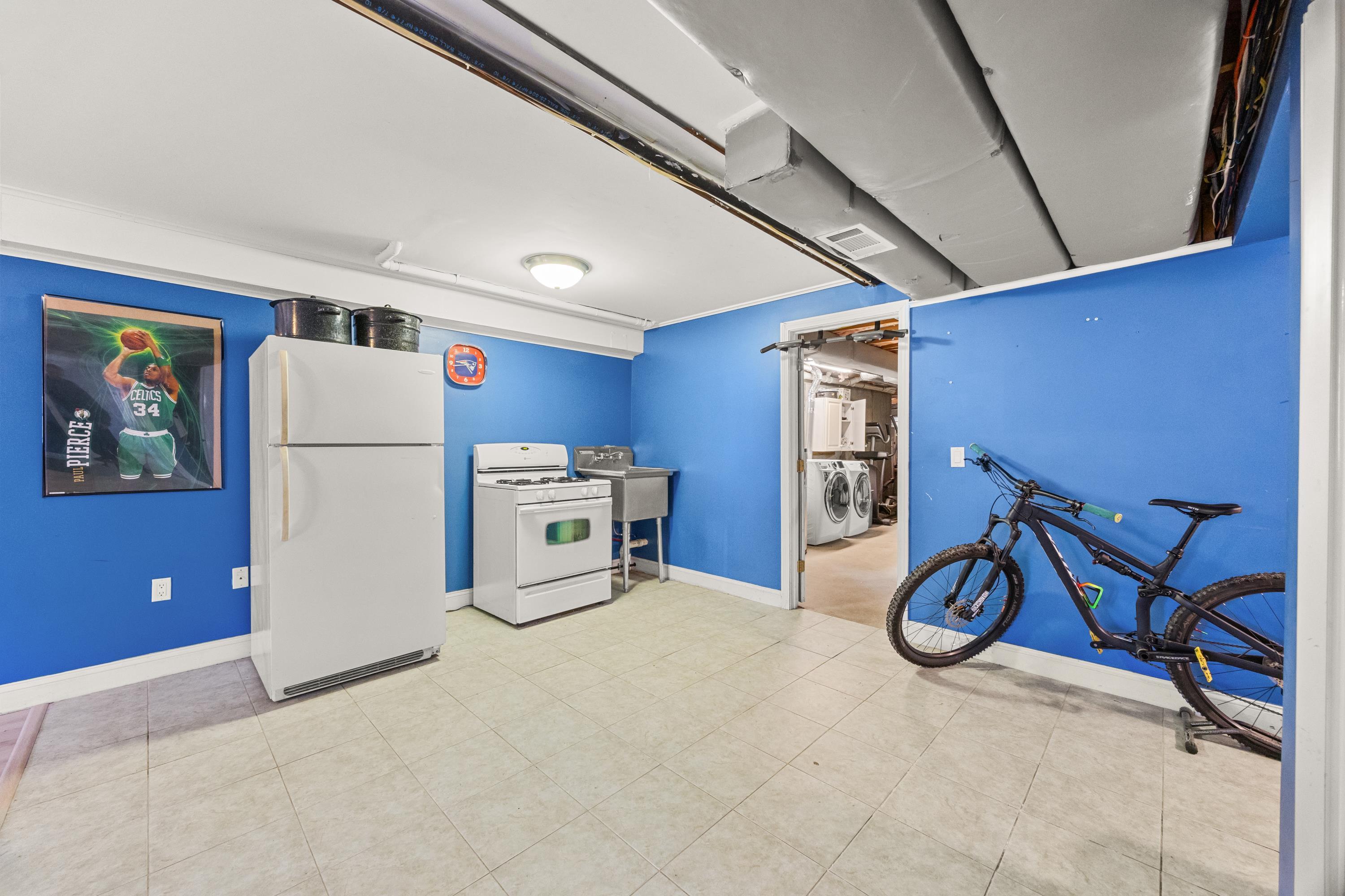 8 Telegraph Hill Road Sandwich MA 02563