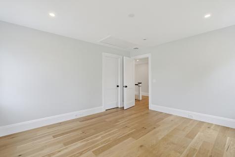 15 Ingleside Drive Falmouth MA 02536