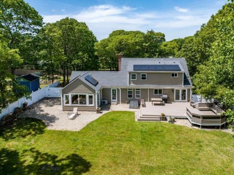 3 Windmill Road Bourne MA 02532