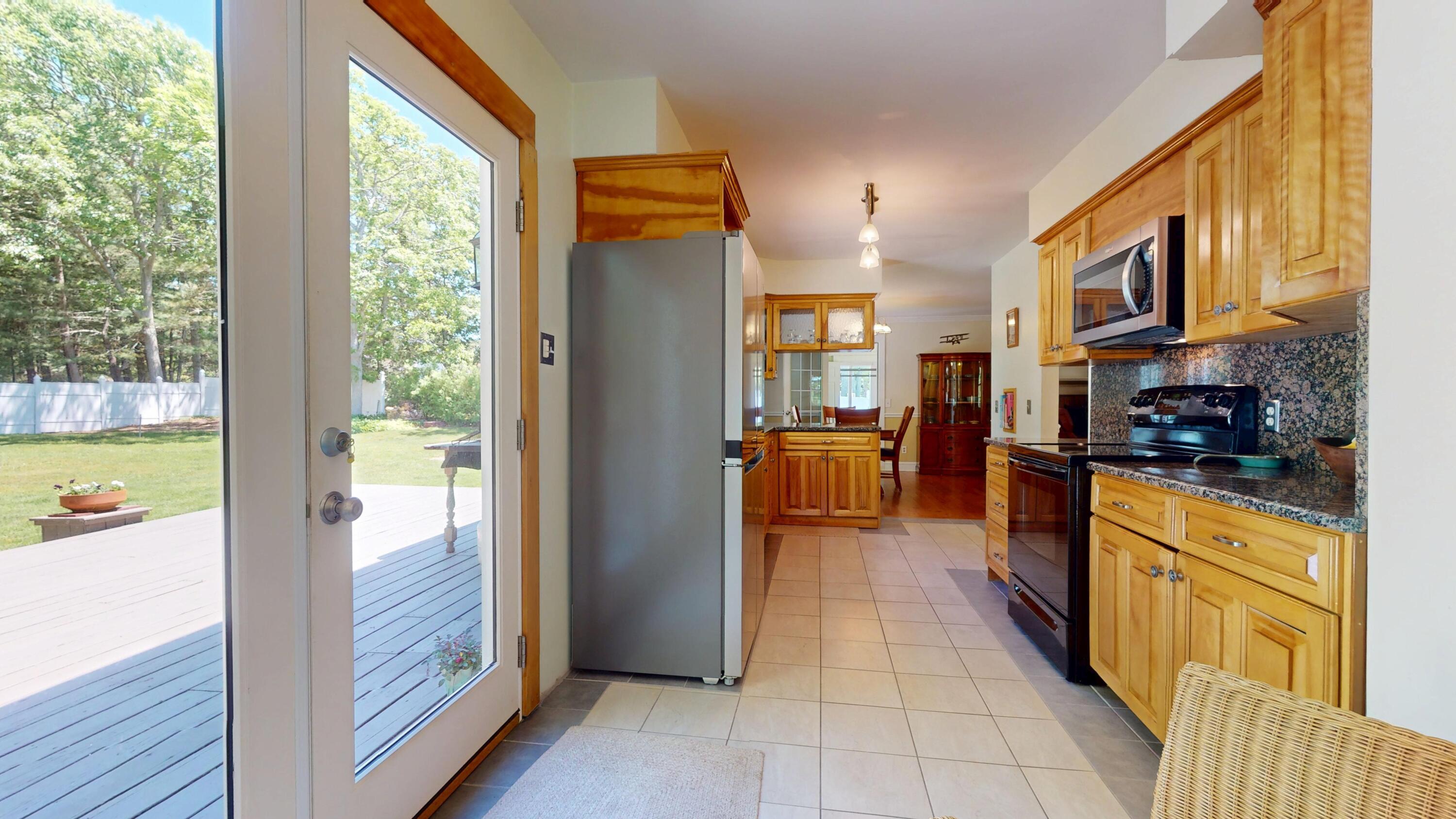 3 Windmill Road Bourne MA 02532