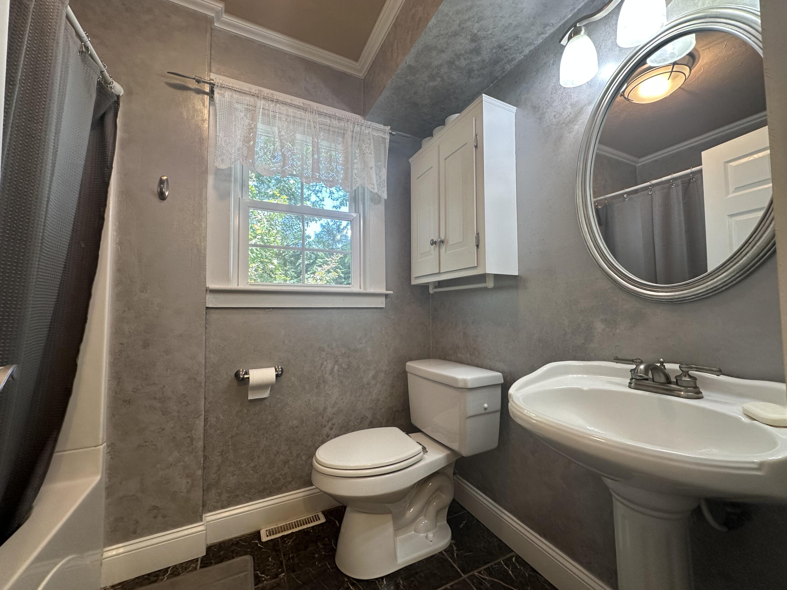 3 Windmill Road Bourne MA 02532