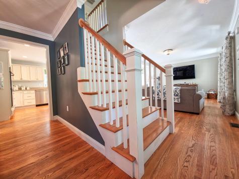 171 Captain Allen Way Whitman MA 02382