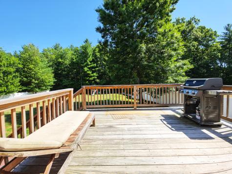 171 Captain Allen Way Whitman MA 02382