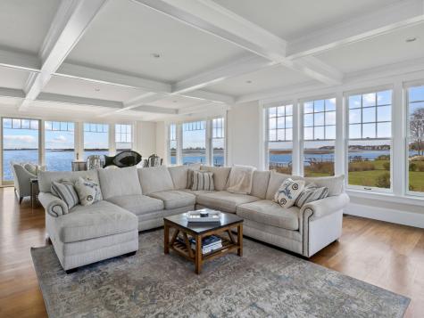 8 Jessie's Lane Yarmouth MA 02664