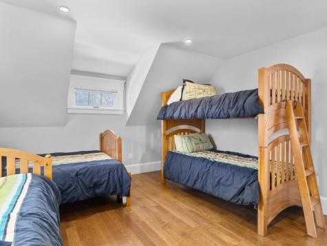 8 Jessie's Lane Yarmouth MA 02664