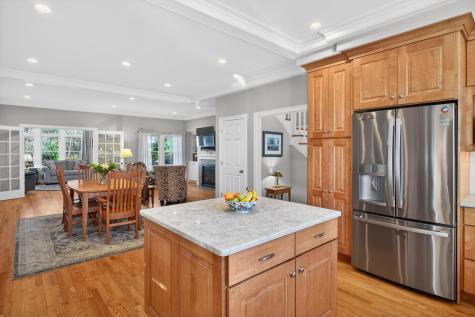 18 Sleeping Dog Path Yarmouth MA 02675