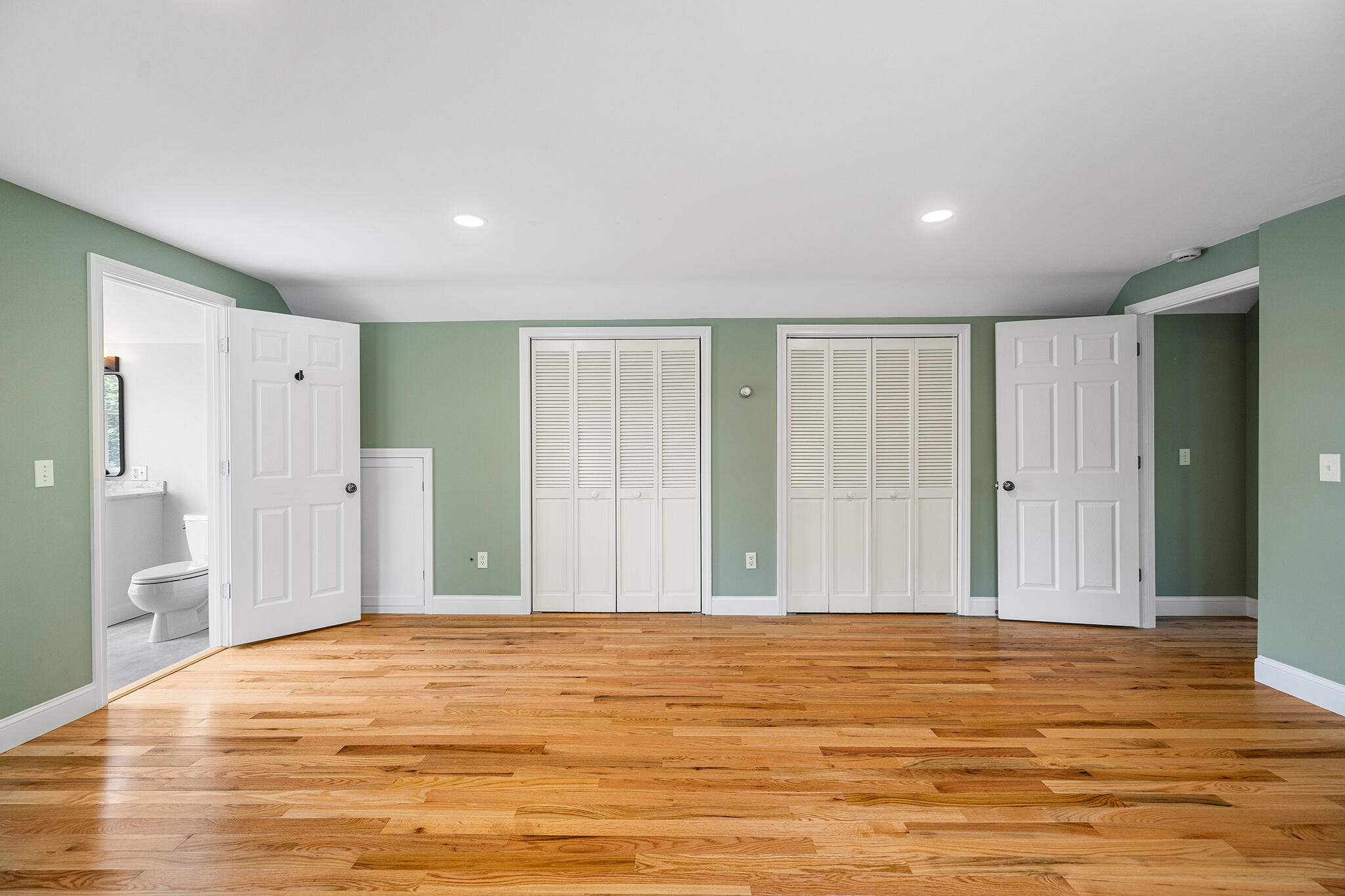 10 Lakeside Terrace Harwich MA 02645