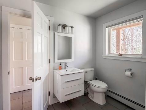 31 Josiah Sachem Way West Tisbury MA 02575