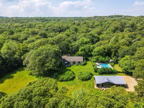 31 Josiah Sachem Way West Tisbury MA 02575