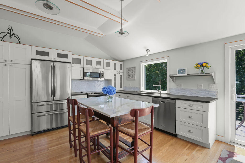 20 Burg Avenue Sandwich MA 02563