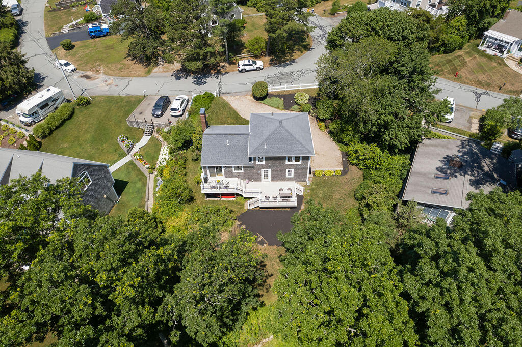 20 Burg Avenue Sandwich MA 02563