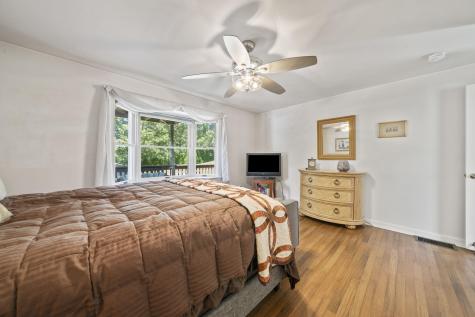 21 Colony Avenue Buzzards Bay MA 02532