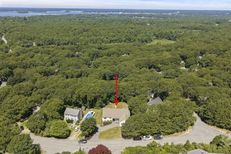 21 Colony Avenue Buzzards Bay MA 02532