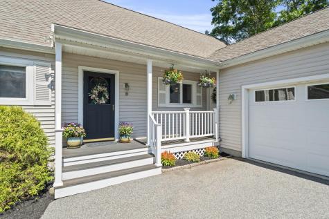 21 Colony Avenue Buzzards Bay MA 02532