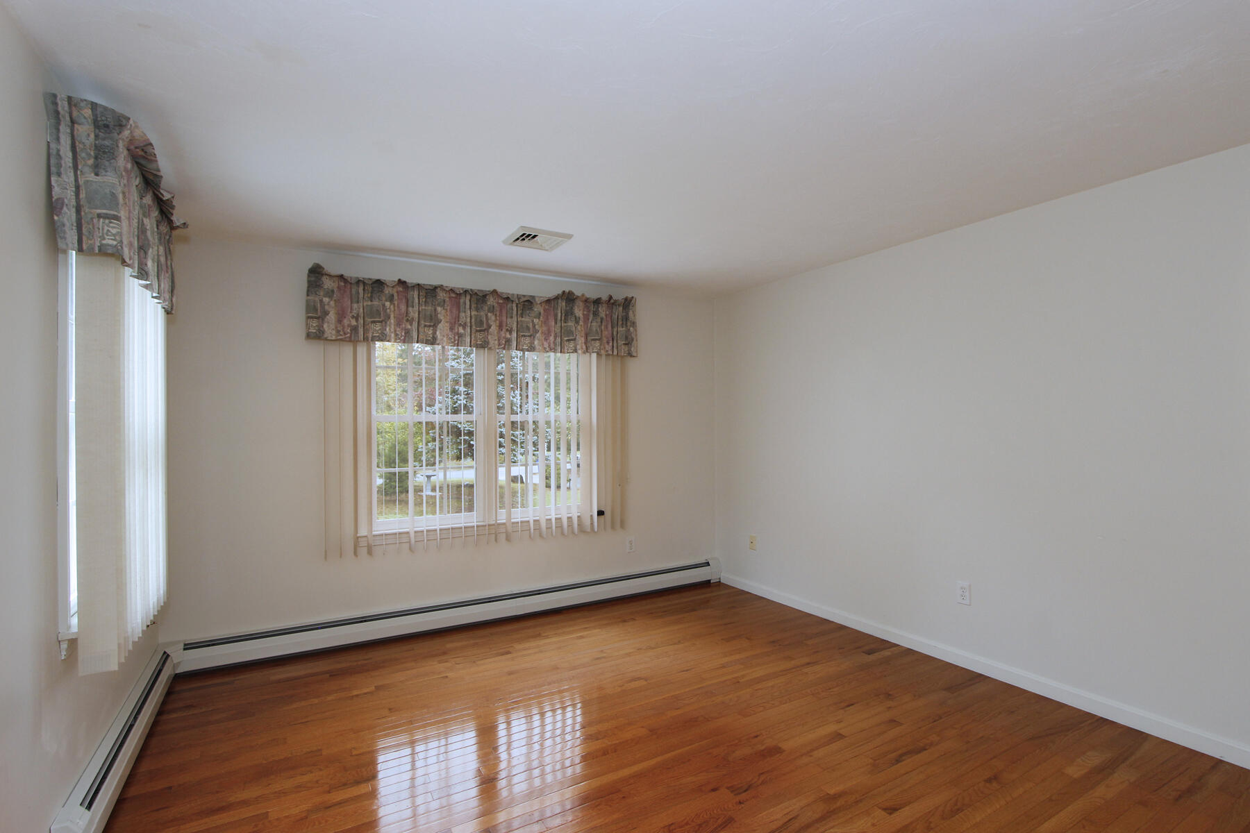 37 Yearling Run Road Bourne MA 02532