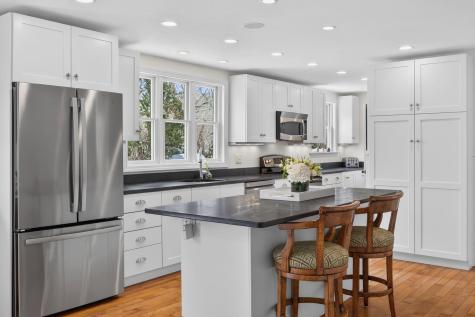 10 Grouse Street Falmouth MA 02540