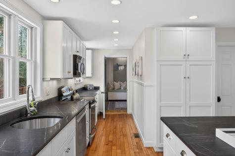 10 Grouse Street Falmouth MA 02540