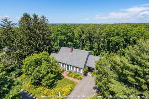 10 Grouse Street Falmouth MA 02540