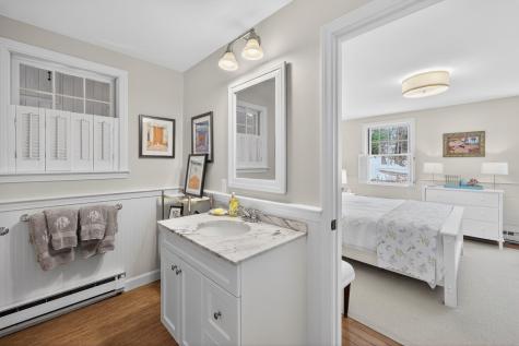 10 Grouse Street Falmouth MA 02540