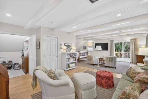 10 Grouse Street Falmouth MA 02540