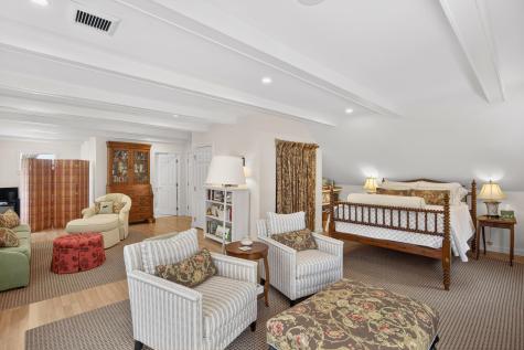 10 Grouse Street Falmouth MA 02540