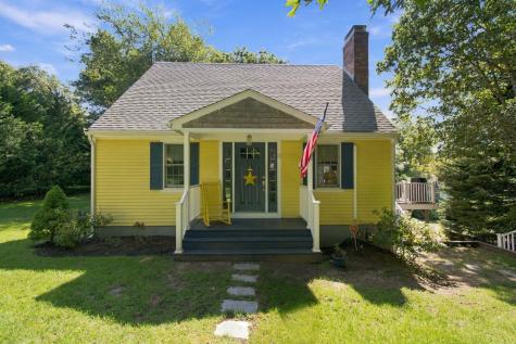 9 Follins Pond Road South Dennis MA 02660